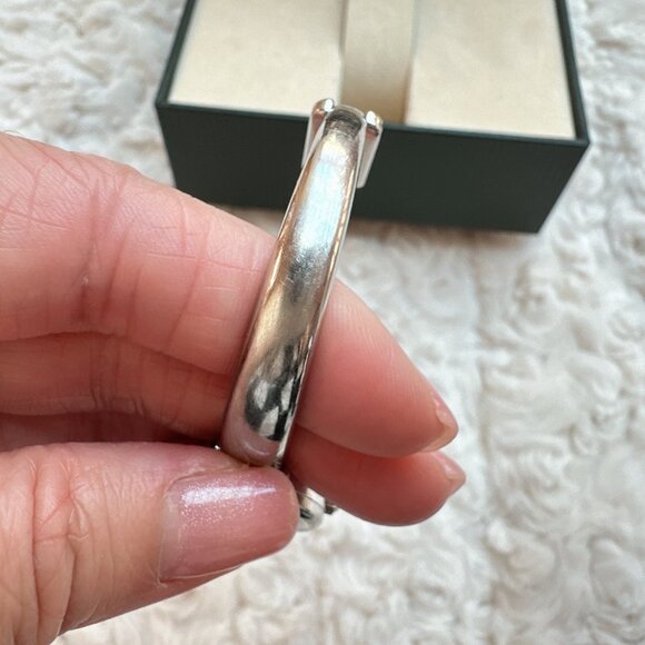 Authentic Vintage Gucci 1400L Stainless Steel Ladies Bangle Watch - Picture 8 of 12